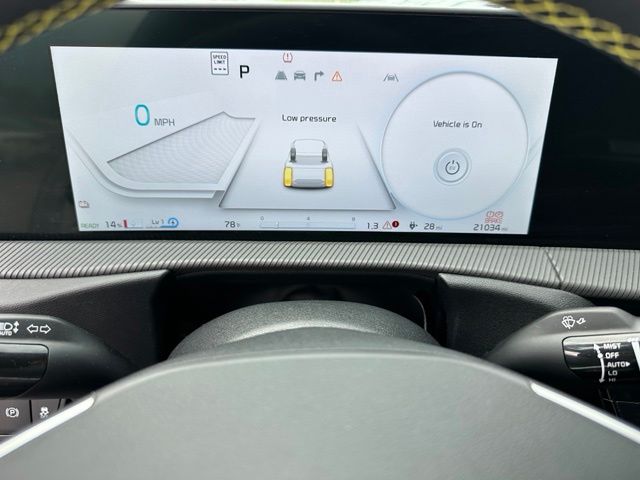 2024 Kia EV6 GT — photo 35 of 37