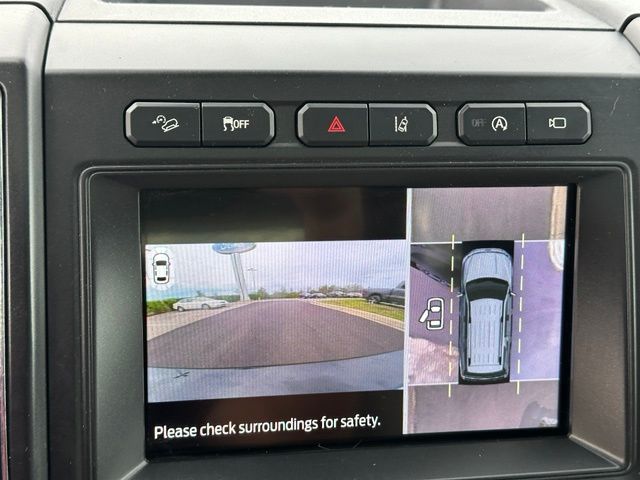 2021 Ford Expedition Limited — photo 33 of 38