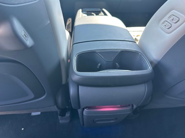 2024 Kia EV9 GT-Line — photo 21 of 59