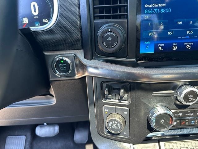 2023 Ford F-150 Raptor — photo 26 of 37