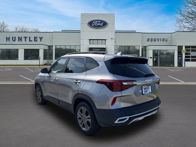 2022 Kia Seltos S — photo 6 of 24