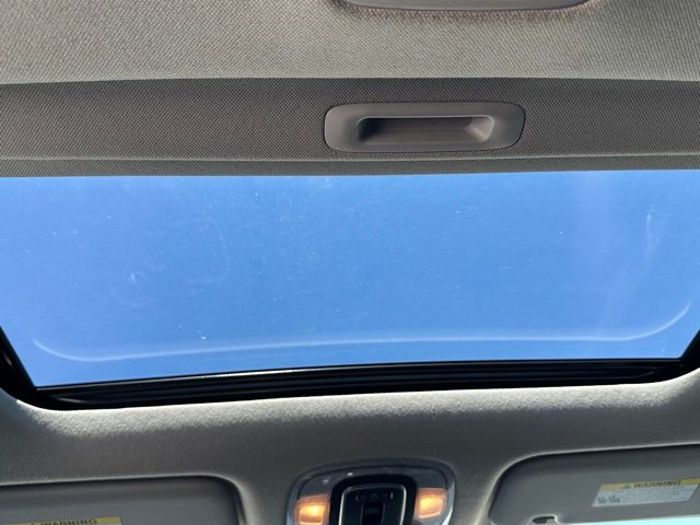 2023 Hyundai Elantra Hybrid Limited — photo 13 of 25