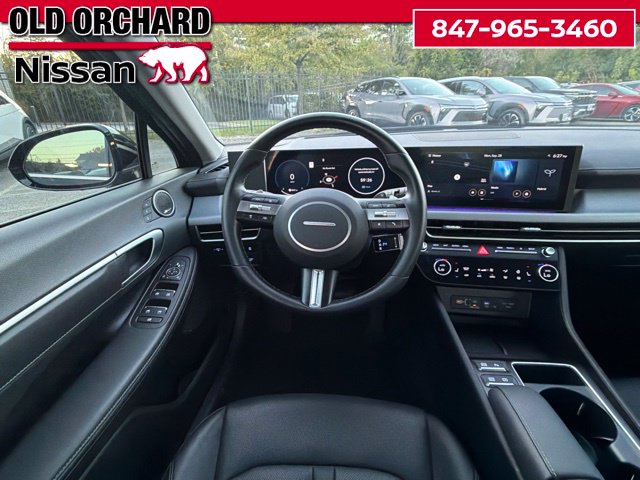 2024 Hyundai Sonata Hybrid Limited — photo 16 of 19