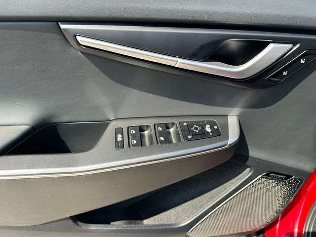 2023 Kia EV6 Wind — photo 19 of 38