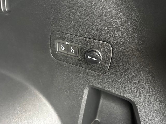 2022 Hyundai Santa Fe XRT — photo 10 of 26