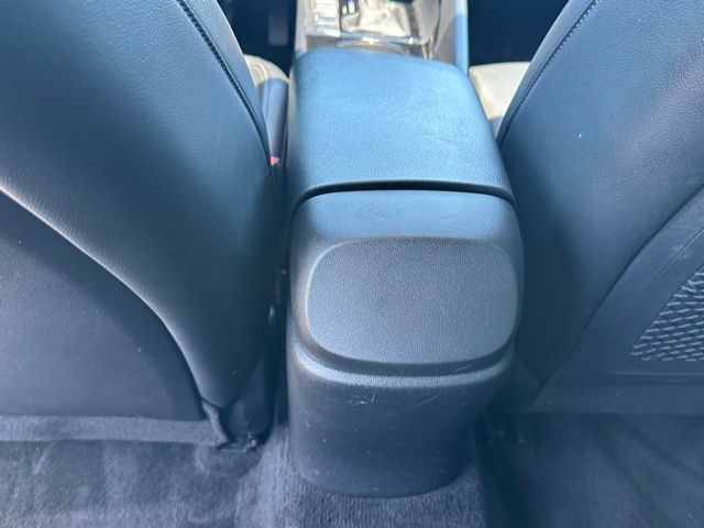 2023 Hyundai Elantra Hybrid Limited — photo 14 of 25