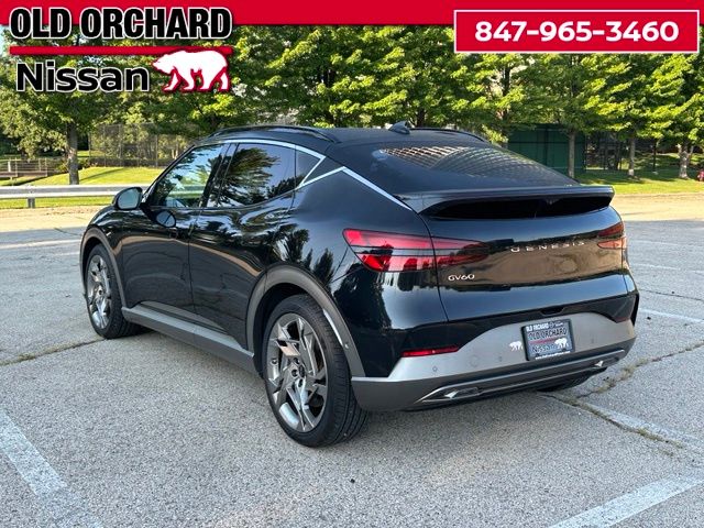 2023 Genesis GV60 Performance — photo 8 of 22