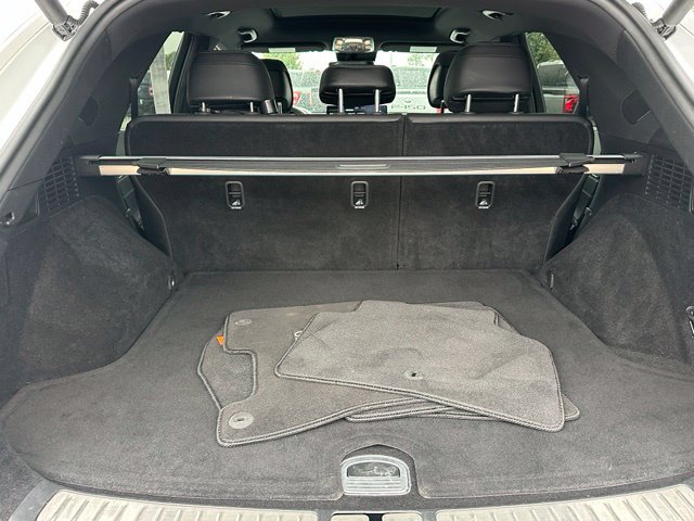 2023 Genesis GV70 2.5T — photo 12 of 41