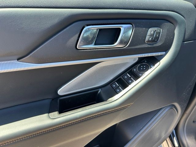2026 Ford Explorer Tremor — photo 26 of 38