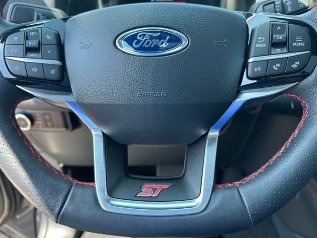 2025 Ford Explorer ST — photo 34 of 35
