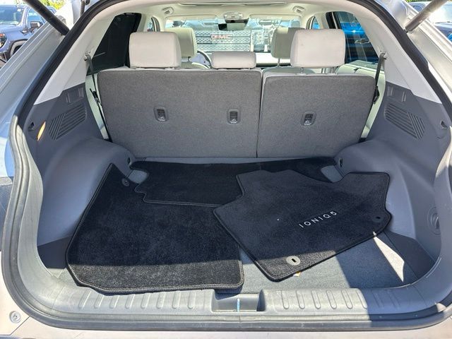2024 Hyundai IONIQ 5 Limited — photo 12 of 39
