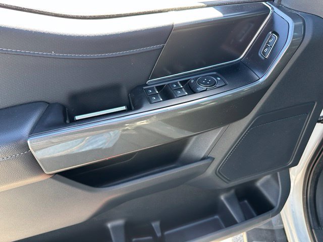 2023 Ford F-150 XLT — photo 20 of 35