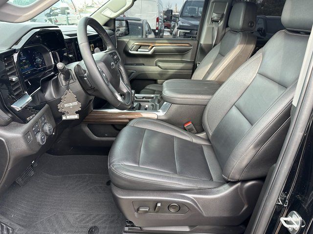 2024 Chevrolet Silverado 1500 RST — photo 13 of 24
