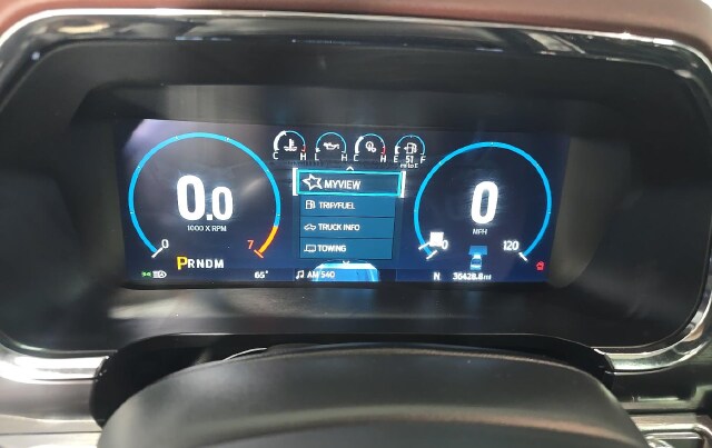 2023 Ford F-150 Lariat — photo 9 of 11