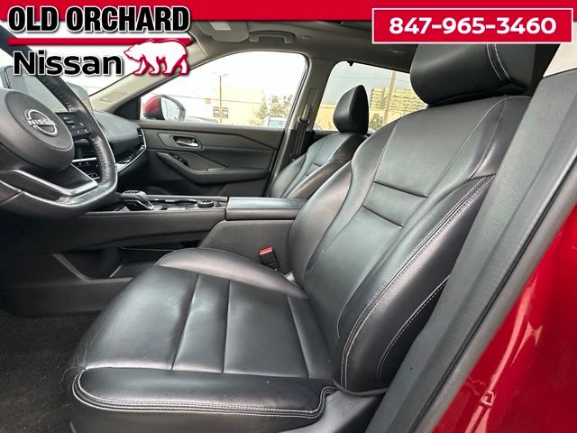 2023 Nissan Rogue SL — photo 11 of 22