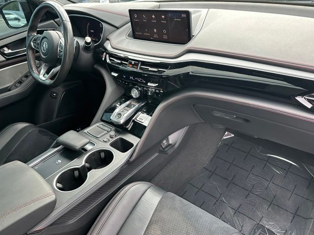 2024 Acura MDX A-Spec — photo 9 of 32