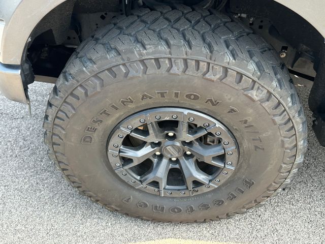 2023 Ford F-150 Raptor — photo 9 of 35