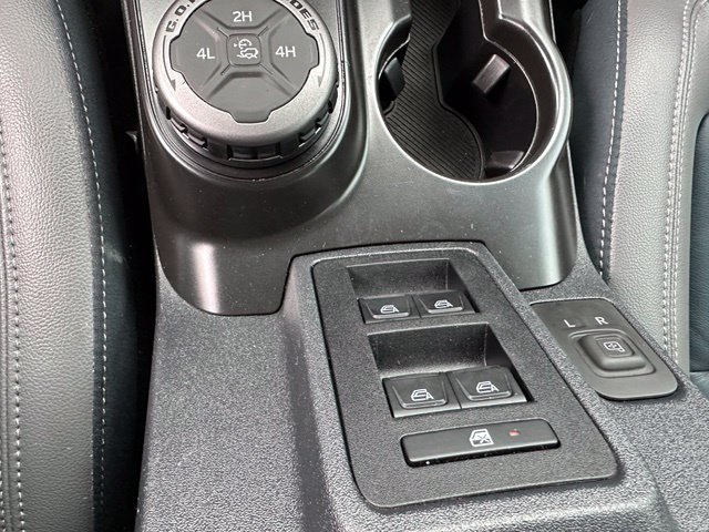 2024 Ford Bronco Outer Banks — photo 20 of 31