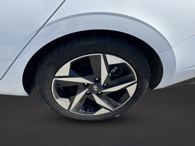 2023 Hyundai Elantra Hybrid Limited — photo 7 of 25