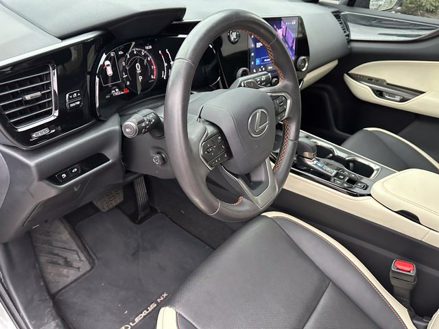 2024 LEXUS NX 350 Premium — photo 22 of 30