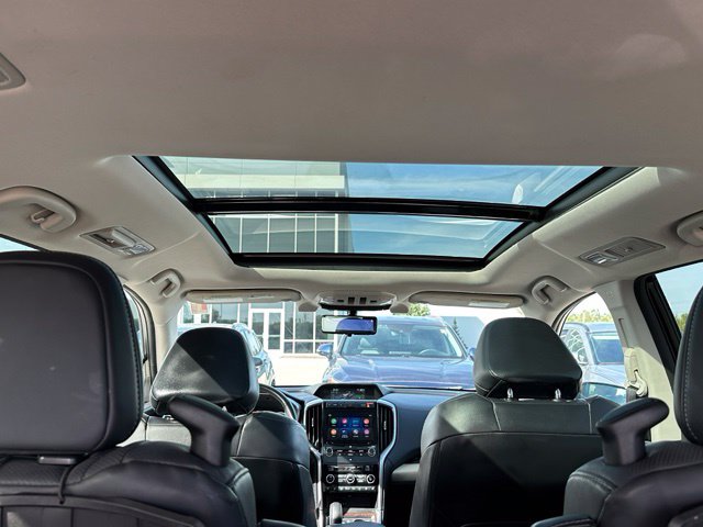 2021 Subaru Ascent Touring — photo 11 of 35