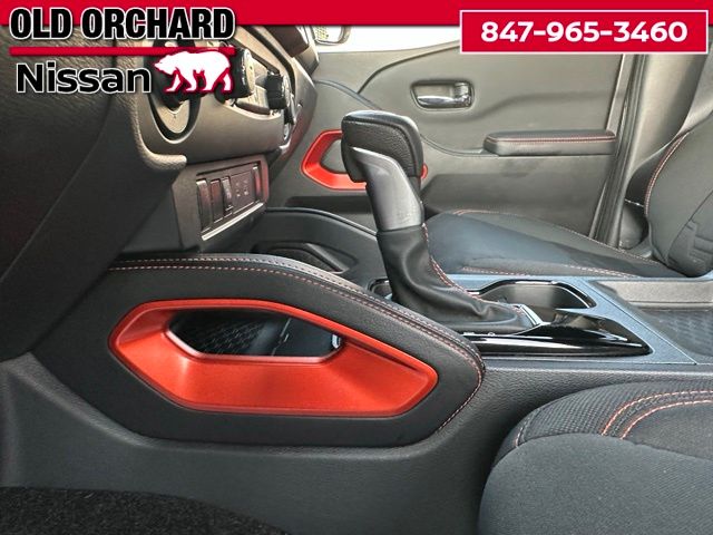 2025 Nissan Frontier PRO-4X — photo 15 of 22