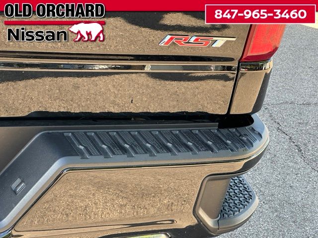 2024 Chevrolet Silverado 1500 RST — photo 11 of 22