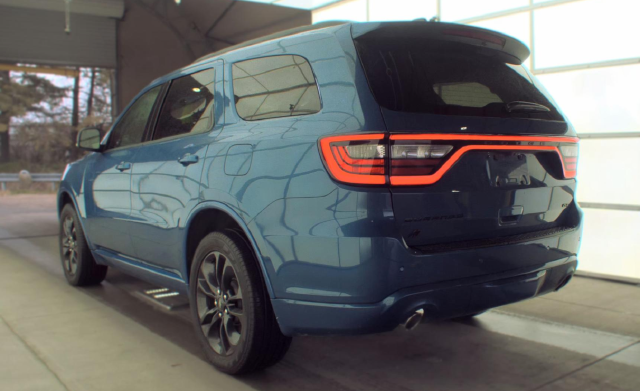 2023 Dodge Durango GT Premium — photo 4 of 8