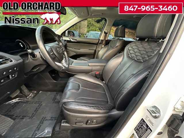 2022 Hyundai Palisade Limited — photo 10 of 24