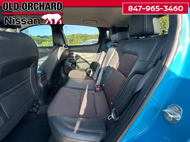 2025 Nissan Kicks SR — photo 13 of 22