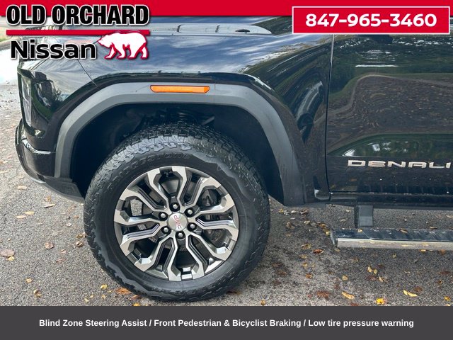 2023 GMC Canyon Denali — photo 10 of 25