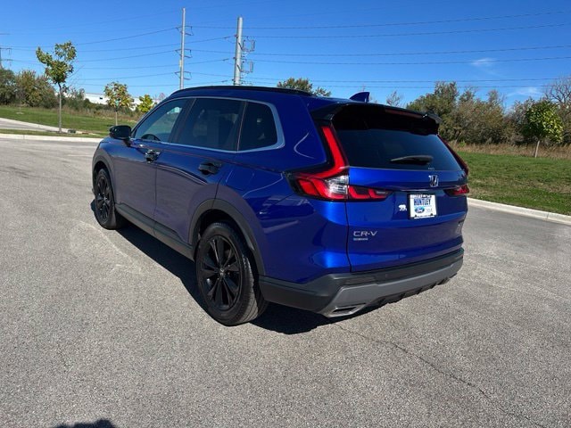 2024 Honda CR-V Hybrid Sport Touring — photo 6 of 31