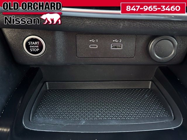 2023 Nissan Rogue SL — photo 20 of 22