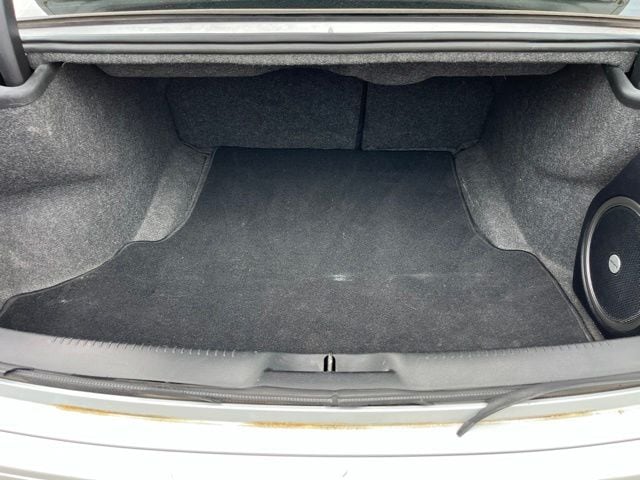2021 Chrysler 300 S — photo 9 of 26