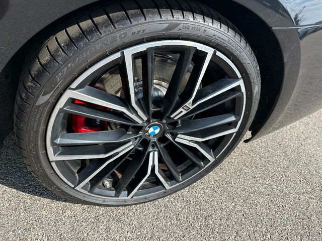 2023 BMW 5 Series M550i xDrive — photo 8 of 32