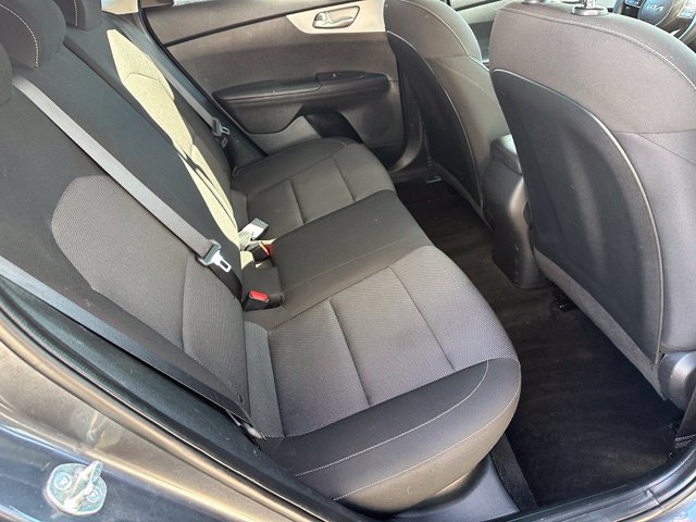 2023 Kia Forte LXS — photo 11 of 30