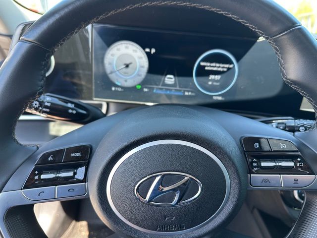 2023 Hyundai Elantra Hybrid Limited — photo 24 of 25