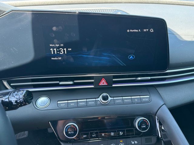 2023 Hyundai Elantra Hybrid Limited — photo 21 of 25