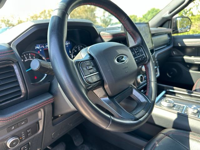 2022 Ford Expedition Limited — photo 26 of 38