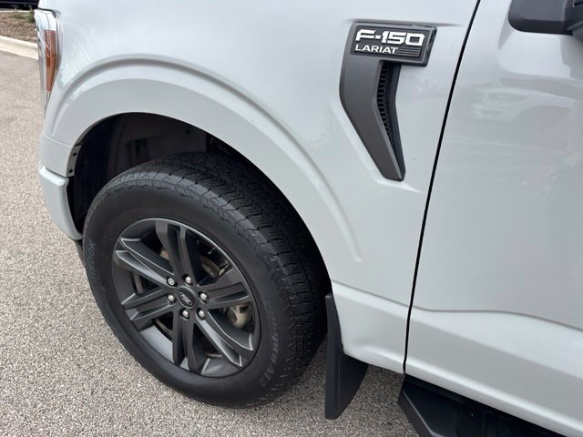 2023 Ford F-150 Lariat — photo 9 of 27
