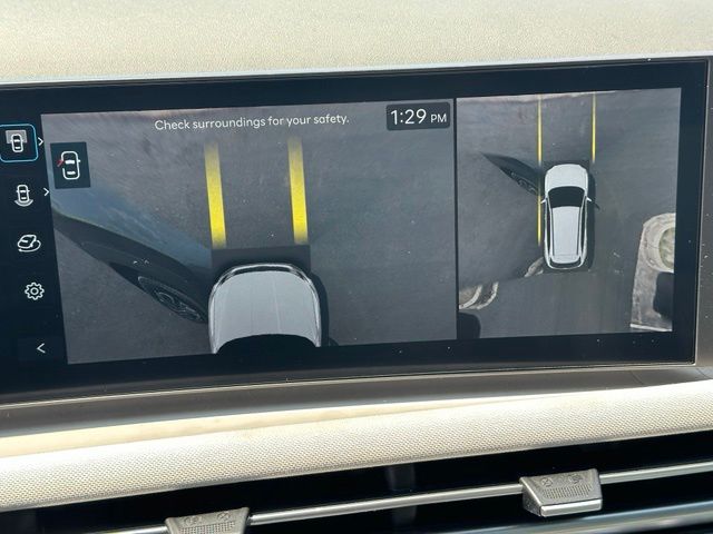 2025 Hyundai Tucson Hybrid Limited — photo 29 of 39