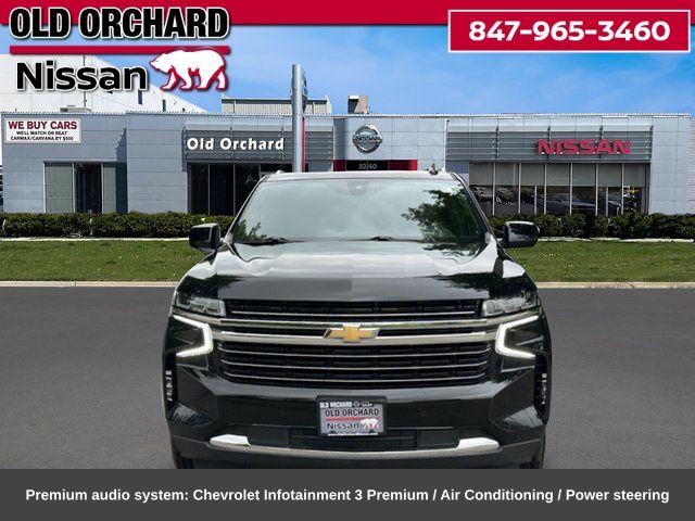 2022 Chevrolet Suburban LT — photo 2 of 23