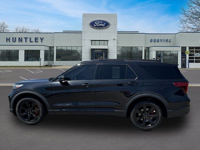 2023 Ford Explorer ST — photo 7 of 36