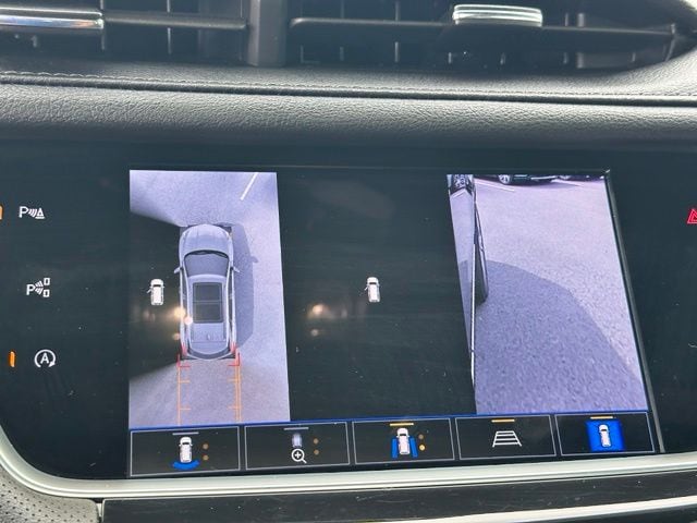 2024 Cadillac XT5 Premium Luxury — photo 32 of 36