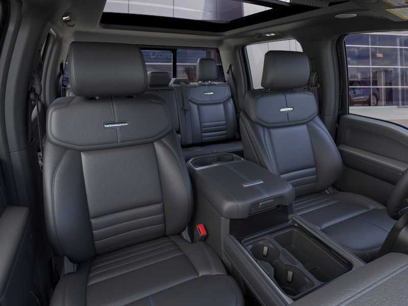 2026 Ford F-350SD Platinum — photo 32 of 51