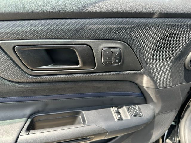 2024 Ford Mustang Dark Horse — photo 16 of 27