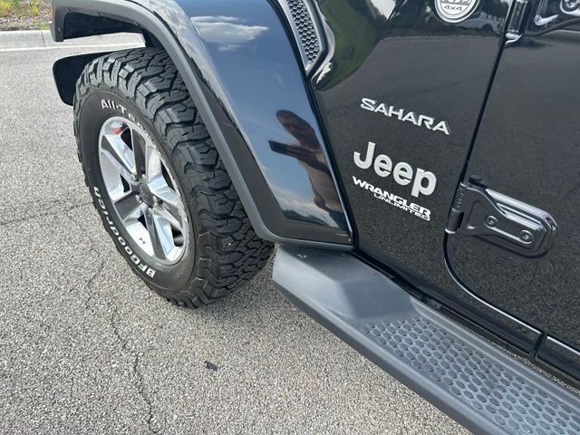 2021 Jeep Wrangler Unlimited Sahara — photo 8 of 28