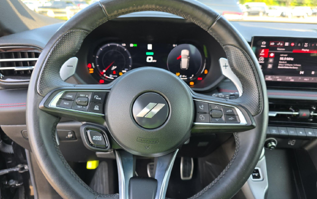 2024 Dodge Hornet R/T — photo 6 of 8
