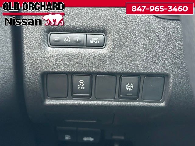 2023 Nissan Murano SV — photo 18 of 22