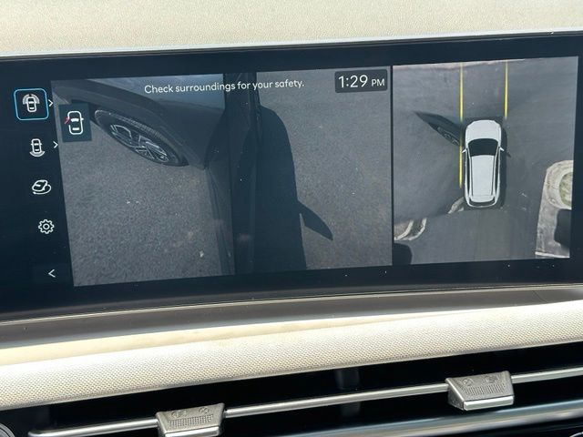 2025 Hyundai Tucson Hybrid Limited — photo 27 of 39